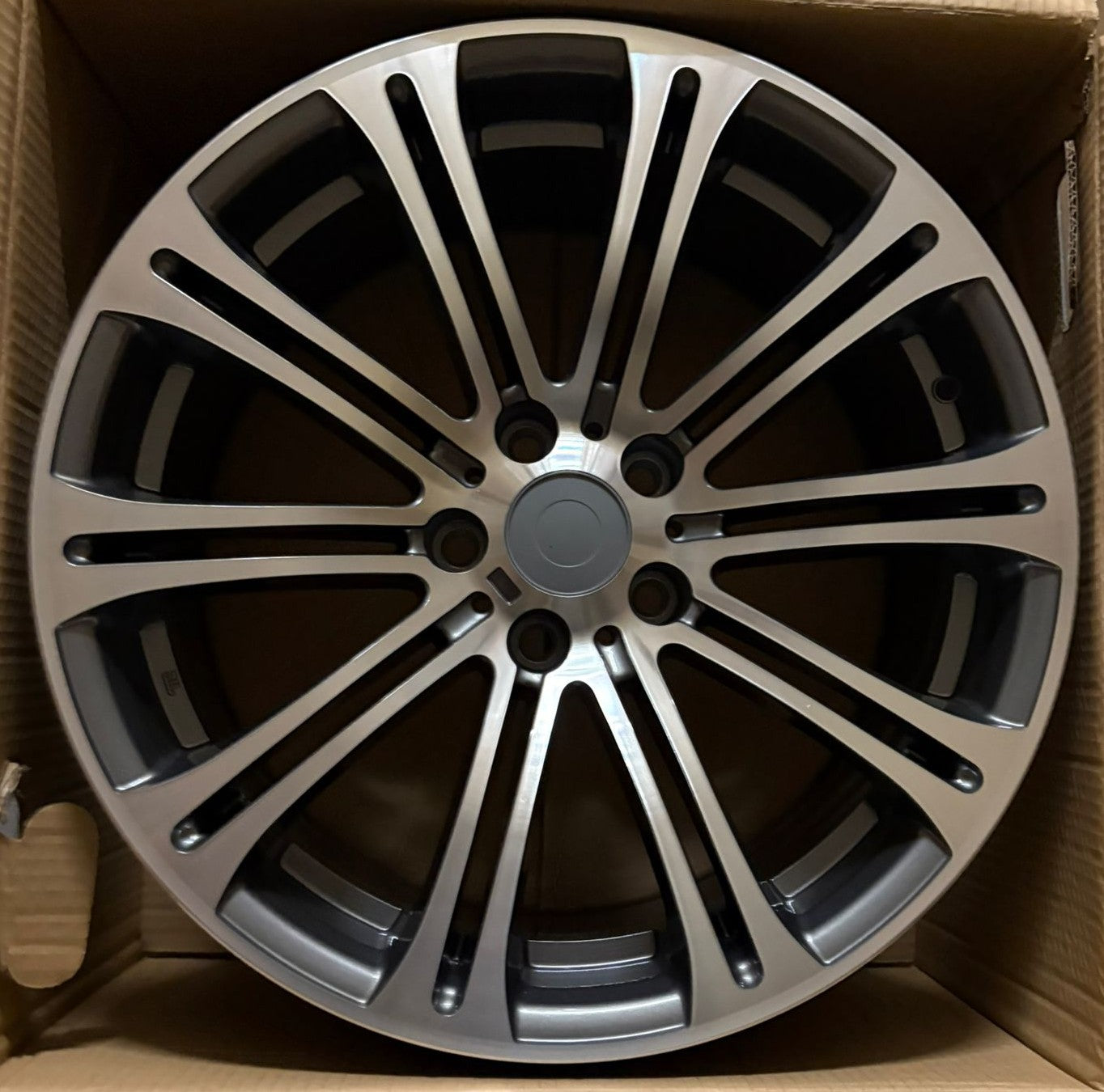 199 BMW REPLICA - GRAY FRONT POLISHED